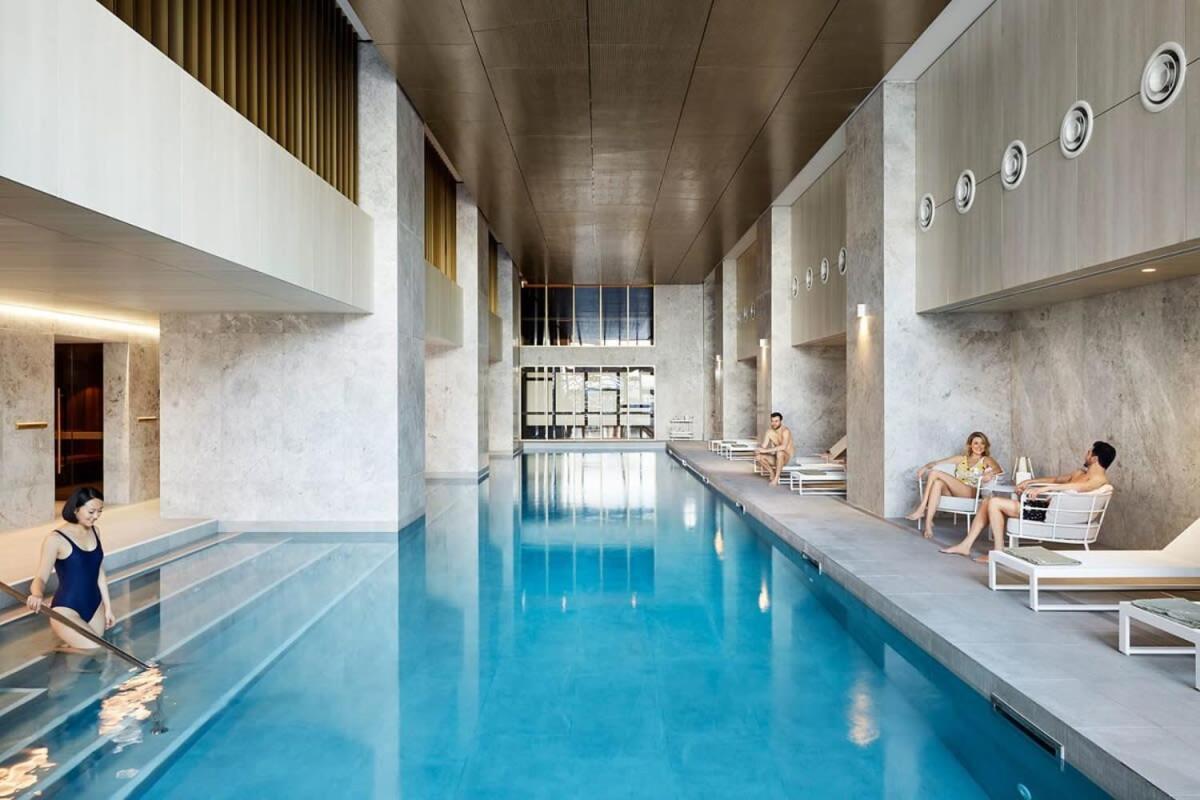 Apartment A Lux 2br Next To Southern Cross Views Melbourne